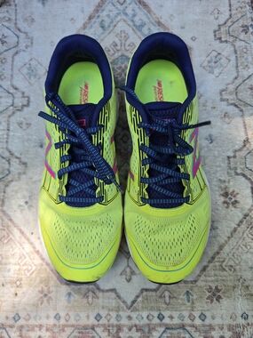New Balance Neon Yellow Athletic Running Shoes with Navy and Pink Accents